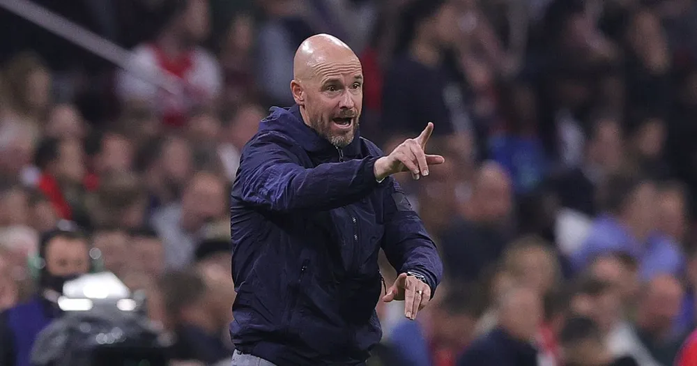 HLV Ten Hag ở sân nhà buộc phải thắng Tottenham để tiếp tục duy trì cơ hội dẫn dắt MU. Ảnh: GETTY. hlv-ten-hag-bi-canh-bao-mat-ghe-neu-khong-thang-tottenham (4).jpg