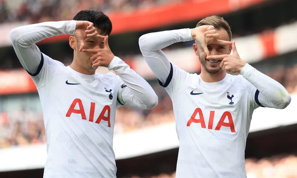 Đội trưởng Son Heung-min bị chấn thương có nguy cơ không ra sân tiếp Man United. Ảnh: GETTY. hlv-ten-hag-bi-canh-bao-mat-ghe-neu-khong-thang-tottenham (5).jpg