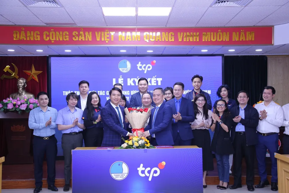 Công ty TCP Việt Nam tiếp tục phối hợp với Trung ương Hội LHTN Việt Nam với các hoạt động thường xuyên, ý nghĩa, mang lại giá trị cho cộng đồng. Ảnh: AP. y-nghia-20-cong-trinh-khong-gian-the-thao-thanh-nien (1).jpg