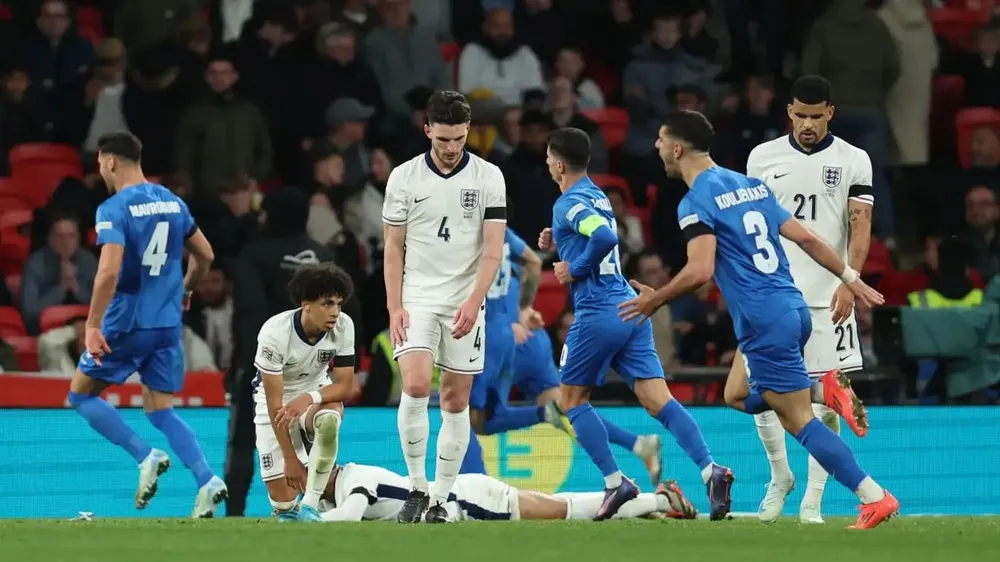 Đội tuyển Anh gục ngã ngay trên sân nhà Wembley bởi khách Hy Lạp. Ảnh: GETTY. đội tuyển Anh