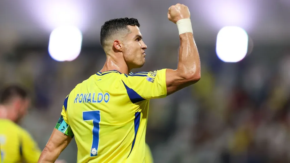 Ngôi sao của Al Nassr vẫn ra sân đều đặn ở CLB lẫn đội tuyển quốc gia. Ảnh: GETTY. bo-dao-nha-lang-phi-tai-nang-va-khong-the-vo-dich-world-cup-vi-lao-tuong-ronaldo (1).jpg