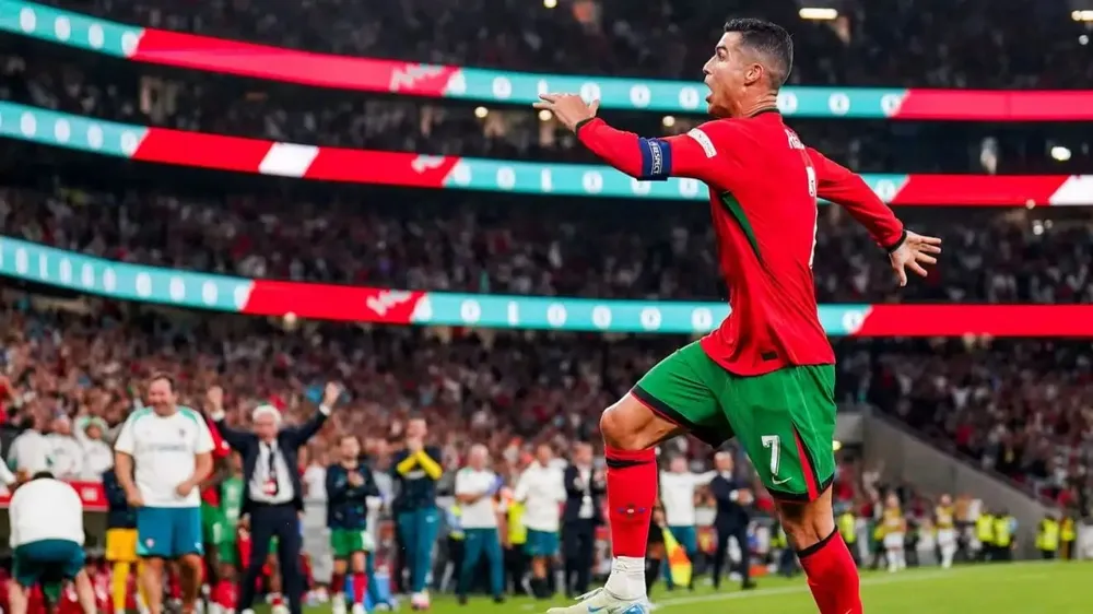 ly-do-sieu-sao-ronaldo-khong-the-ghi-1-000-ban-thang (3).jpg