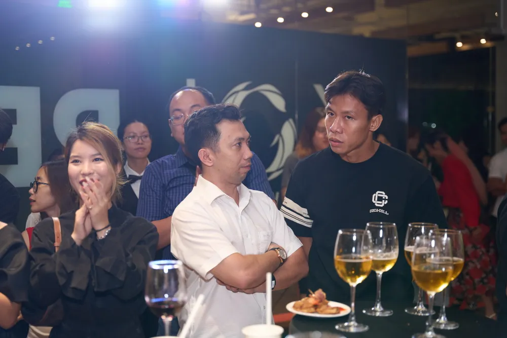 Tuyển thủ Quế Ngọc Hải quan tâm đến chủ đề chăm sóc sức khỏe toàn diện cho VĐV. bac-si-tuyen-quoc-gia-ra-mat-trung-tam-van-dong-tri-lieu-rtd-rehab (5).jpg