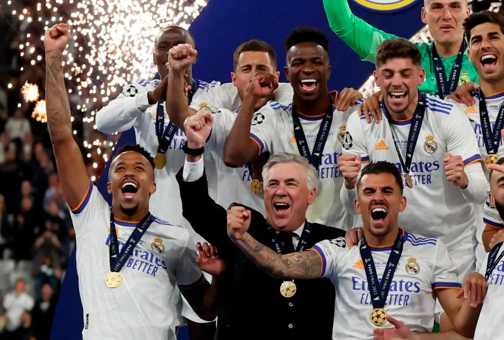 Thầy trò Ancelotti gặt hái nhiều chiến tích ở mùa bóng qua. Ảnh: GETTY. Quả bóng vàng