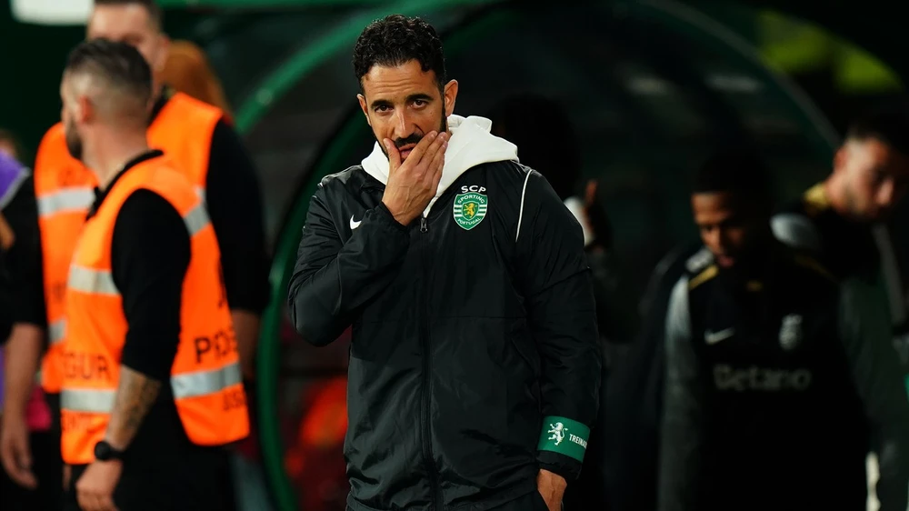 hlv-pep-guardiola-noi-ve-thay-moi-cua-man-united (2).jpg