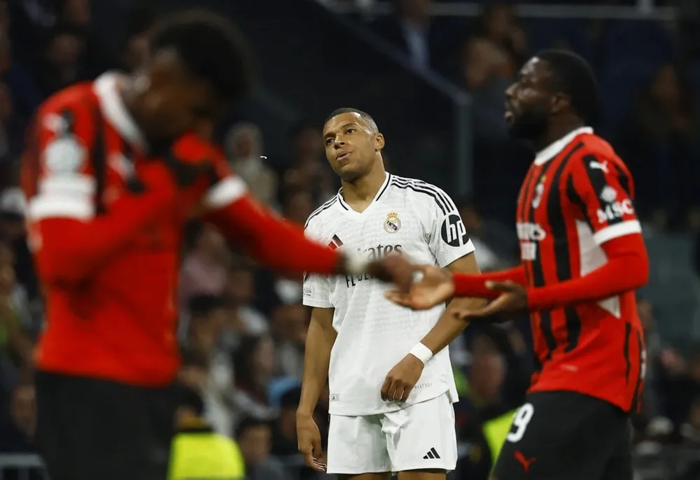 Mbappe và real Madrid phải dự trận play off UEFA Champions League. Ảnh: GETTY. UEFA Champions League