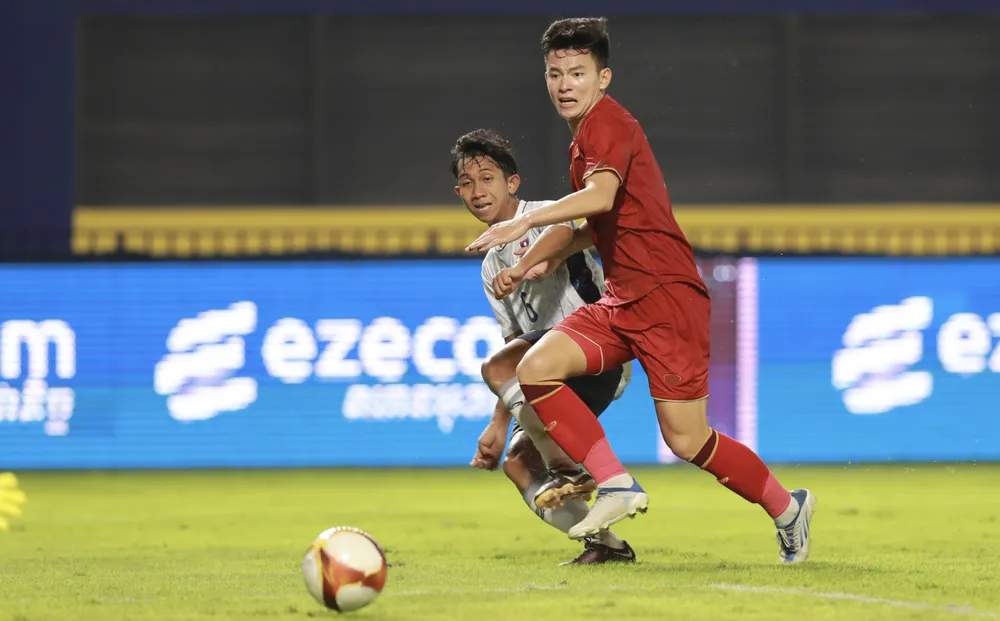 tuyen-viet-nam-khong-co-quan-xanh-hay-muon-giau-bai (4).jpg