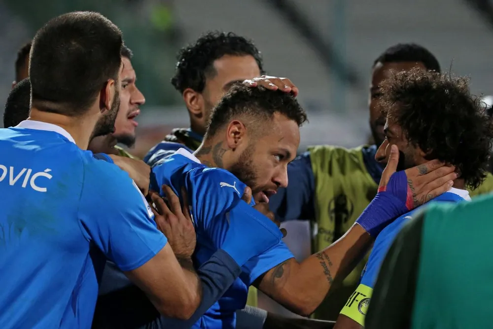 Neymar sắp sửa hồi hương để chơi cho CLB thời thơ ấu. Ảnh: GETTY. al-hilal-quyet-dinh-cat-hop-dong-voi-tien-dao-neymar (1).jpg