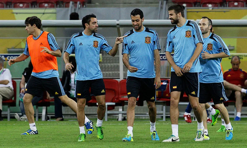 cựu trung vệ Pique