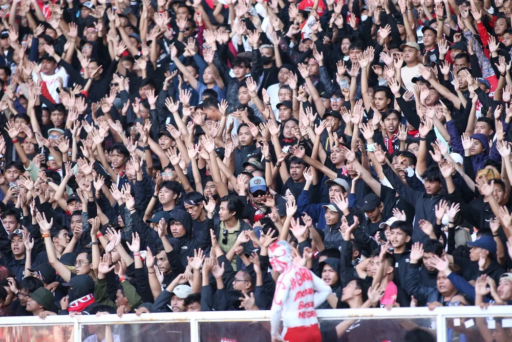 Cổ động viên cuồng nhiệt của Indonesia khao khát thành công với thầy trò Shin Tae-yong tại mùa AFF Cup 2024, sau 6 lần về nhì. Ảnh: ANH PHƯƠNG. đội tuyển Indonesia