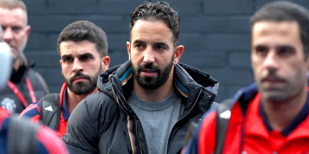 clb-man-united-gay-soc-voi-ban-hop-dong-son-heung-min (4).jpg