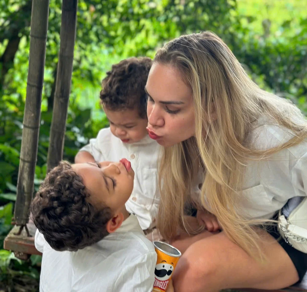 ngoai-binh-nhap-tich-nguyen-xuan-son-lan-dau-tien-noi-ve-tuyen-viet-nam-va-tien-linh (4).jpg