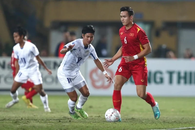 3-doi-tuyen-viet-nam-indonesia-va-philippines-tranh-2-ve-ban-ket-aff-cup-2024 (1).jpg
