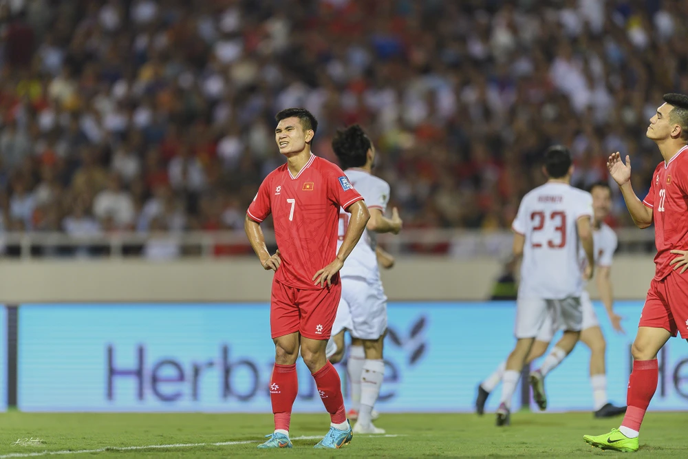 doi-tuyen-viet-nam-va-thoi-co-tra-no-hai-tran-thua-dau-indonesia (2).jpg