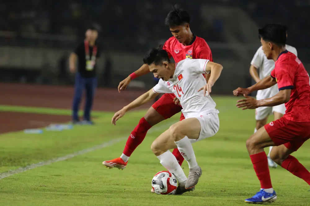 co-mot-aff-cup-2024-khong-giong-ai (2).jpg