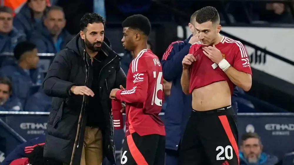 hlv-ruben-amorim-ly-giai-quyet-dinh-tan-nhan-khi-loai-bo-rashford-va-garnacho (3).jpg