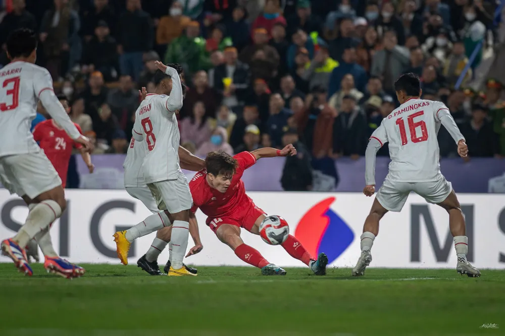 sau-tran-thua-viet-nam-chu-tich-pssi-ra-toi-hau-thu-cho-doi-tuyen-indonesia (1).jpg