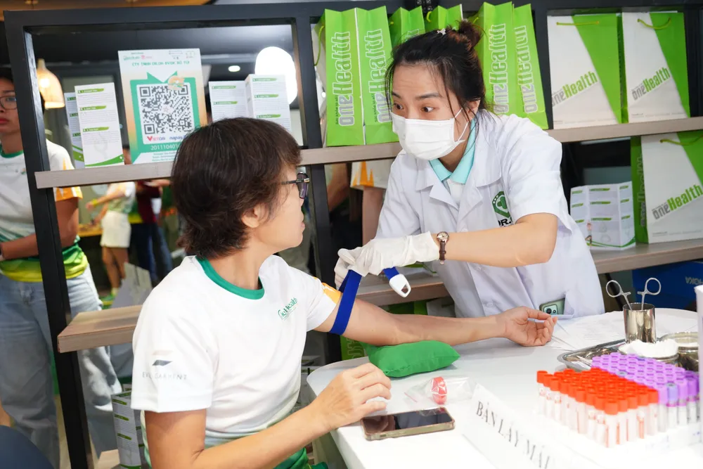 thu-vi-giai-chay-truc-tuyen-one-happiness-2025-mang-niem-vui-den-cho-nguoi-ngheo (5).jpg