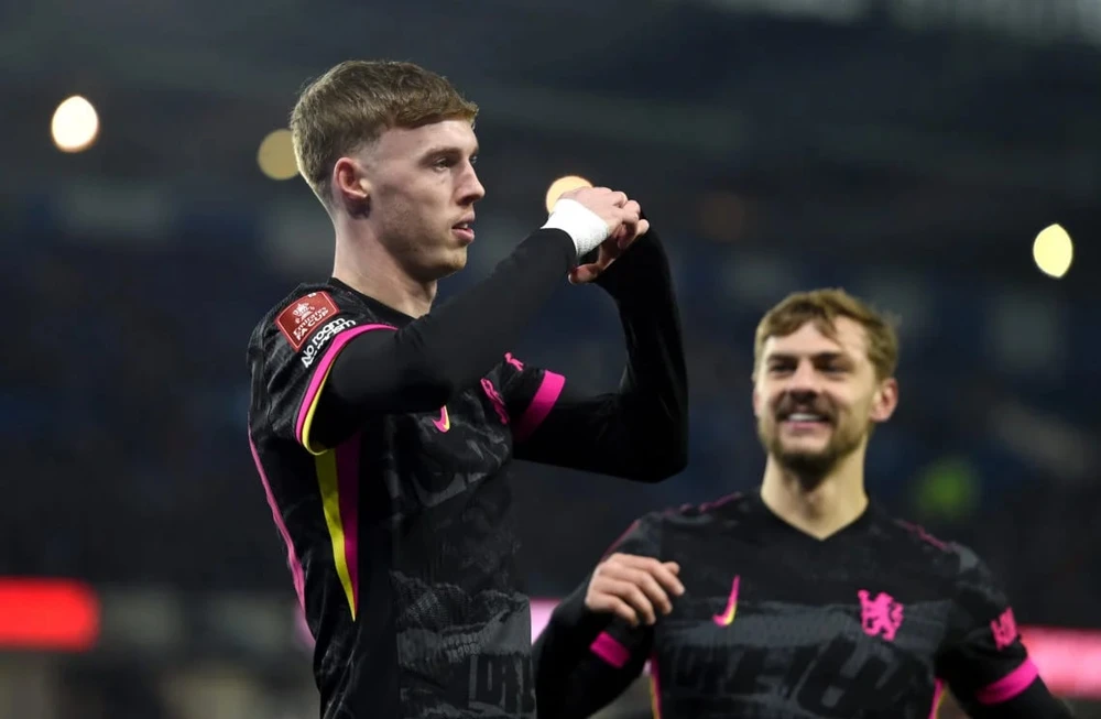 brighton-chelsea-tai-dau-kich-tinh-o-premier-league (4).jpg