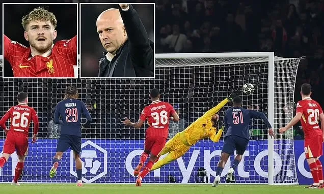 hlv-arne-slot-dung-truoc-nguong-cua-cua-su-bat-tu-o-liverpool (3).jpg