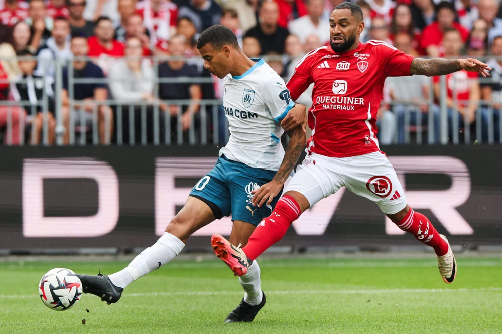 Marseille cảnh báo sa thải ngôi sao người Anh nếu không tự điều chỉnh lại mình. Ảnh: GETTY. marseille-len-tieng-canh-bao-ngoi-sao-nguoi-anh (1).jpg