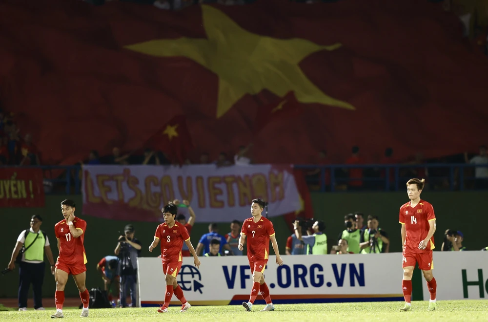 Cơ hội cho tuyển Việt Nam thắng đậm Lào rất cao. Ảnh: ANH PHƯƠNG. hlv-kim-sang-sik-tung-doi-hinh-manh-nhat-cua-tuyen-viet-nam-tiep-khach-lao (8).jpg