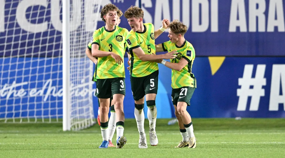 u-17-viet-nam-dung-chan-day-nuoi-tiec-uae-qua-mat-uc-gio-chot (5).jpg