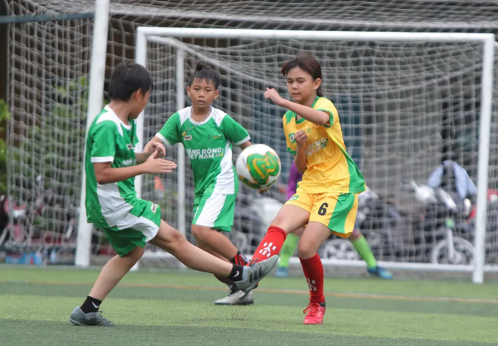 niem-dam-me-manh-liet-tu-festival-bong-da-hoc-duong-tp-hcm (2).jpg