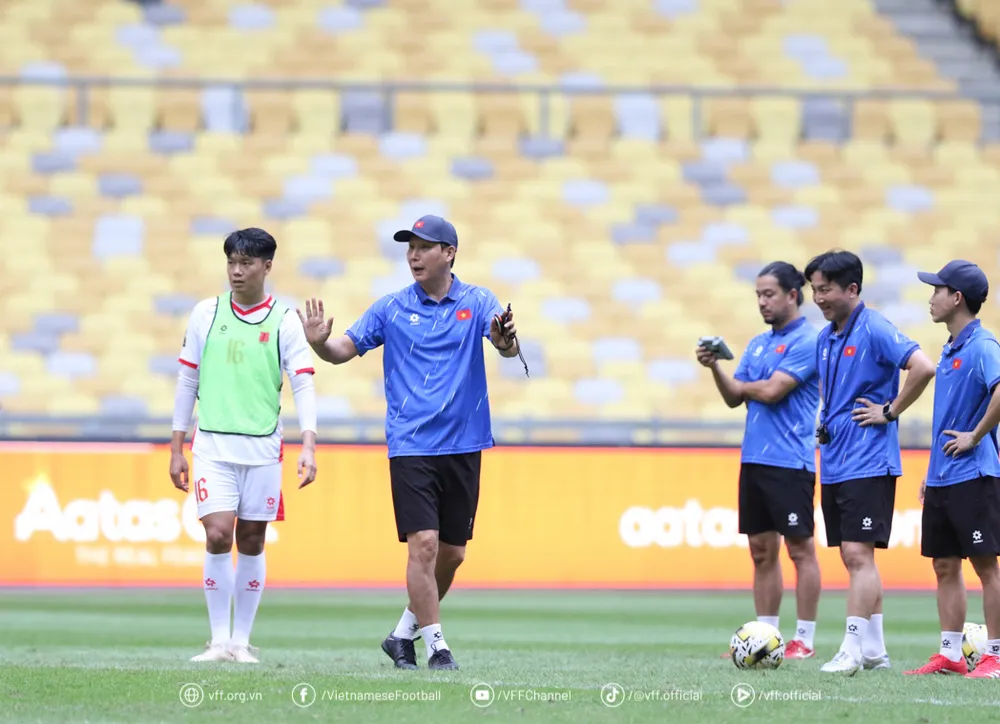 malaysia-loi-va-hai-voi-18-ngoai-binh-nhap-tich-dau-tuyen-viet-nam (1).jpg