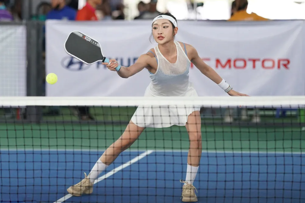 the-thao-cao-thuong-va-nhan-sac-len-ngoi-o-giai-pickleball-viet-nam (2).jpg