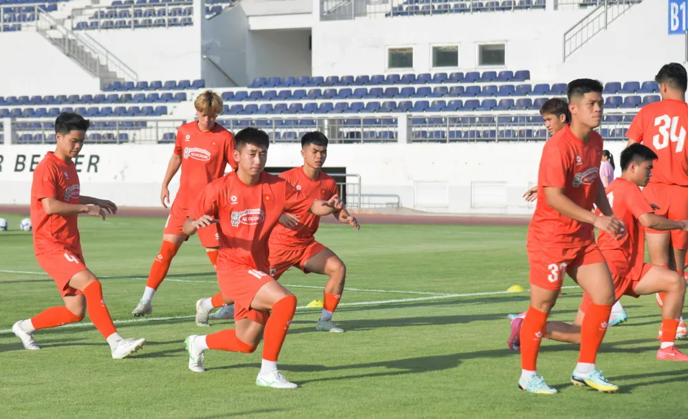 hlv-cua-u-23-thai-lan-canh-giac-viet-nam-va-indonesia-o-giai-dong-nam-a (4).jpg