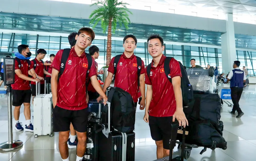 u-23-viet-nam-ve-nuoc-cung-chiec-cup-vo-dich-u-23-dong-nam-a (5).jpg