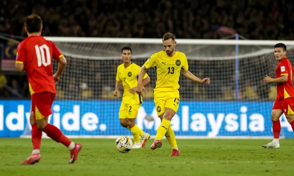 bong-da-malaysia-roi-ren-sau-tran-thang-dam-viet-nam (5).jpg