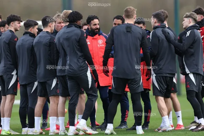 bat-ngo-hlv-ruben-amorim-muon-bo-ghe-nong-mu (4).jpg