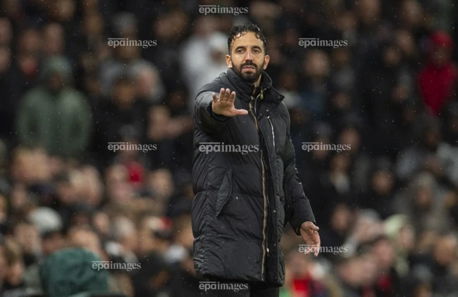 xavi-hao-hung-thay-the-hlv-ruben-amorim-tai-mu (3).jpg