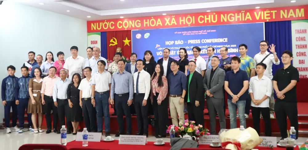 lien-hoan-vo-thuat-quoc-te-tp-hcm-ket-noi-hoa-binh (2).jpg