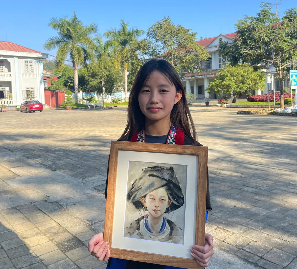 hoa-si-thu-ha-hoi-sinh-ky-uc-cua-nhung-anh-mat-vung-cao (1).jpg