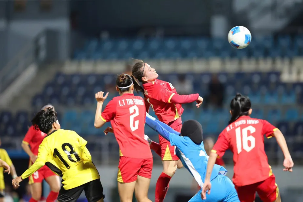 soc-thang-dam-malaysia-tuyen-viet-nam-van-khong-chac-vao-ban-ket-sea-games-33 (1).jpg