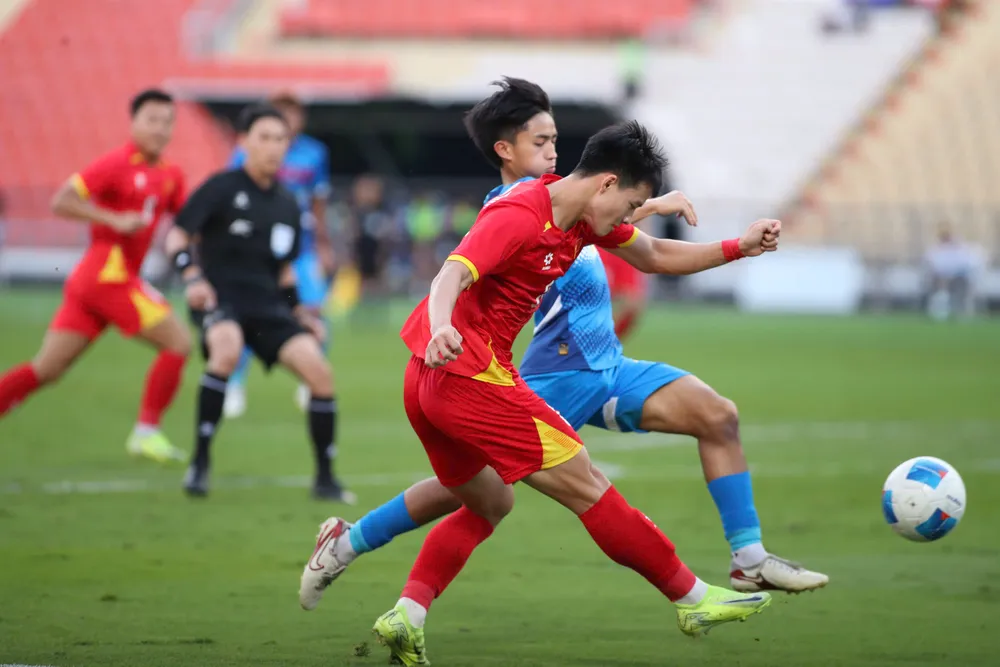 sieu-du-bi-lap-cong-dua-u-22-viet-nam-vao-chung-ket (5).jpg