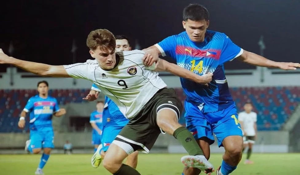 u-22-indonesia-sa-thai-hlv-sau-khi-thanh-cuu-vo-dich-sea-games (3).jpg