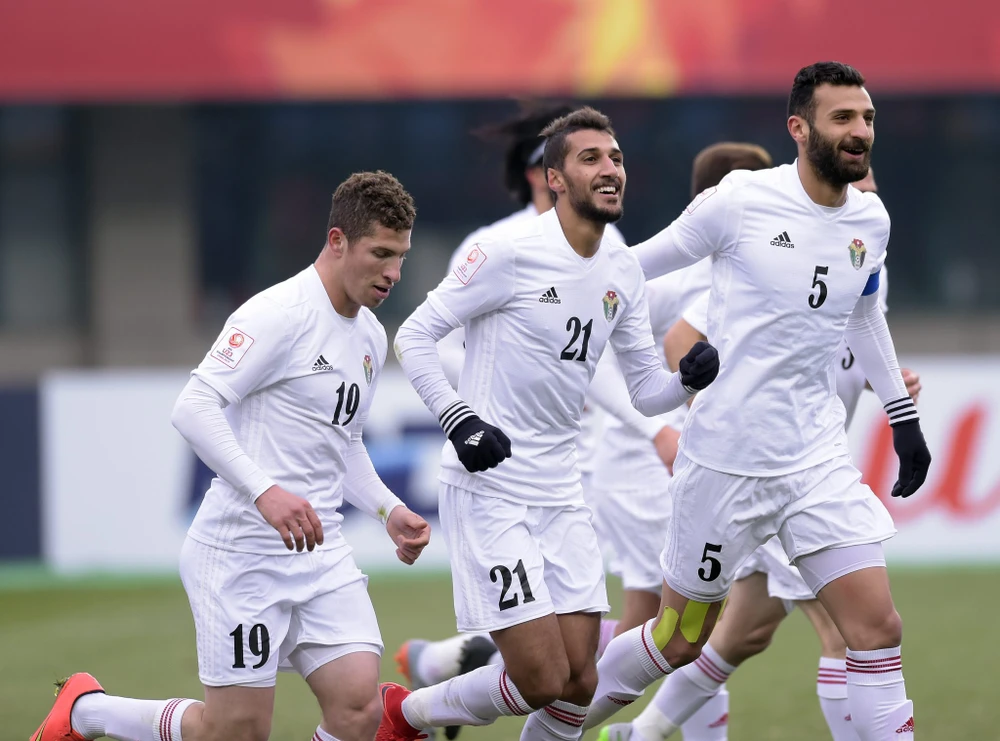 nhung-nha-vo-dich-sea-games-chinh-phuc-san-choi-lon-chau-a (4).jpg