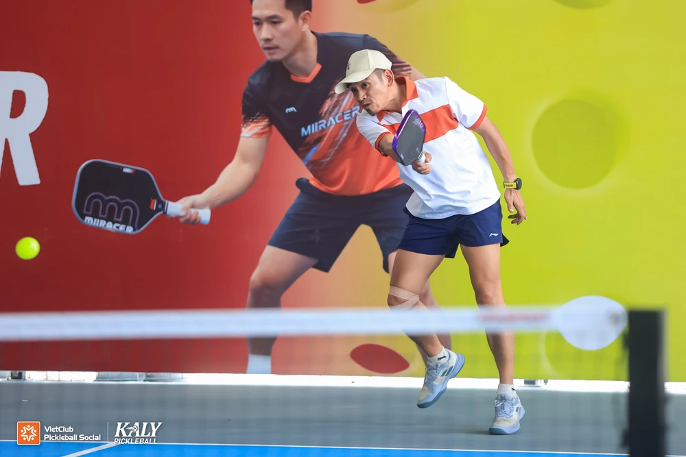 vietclub-va-khuc-khai-hoan-sea-games-voi-phong-vien-the-thao-tp-hcm (3).JPG