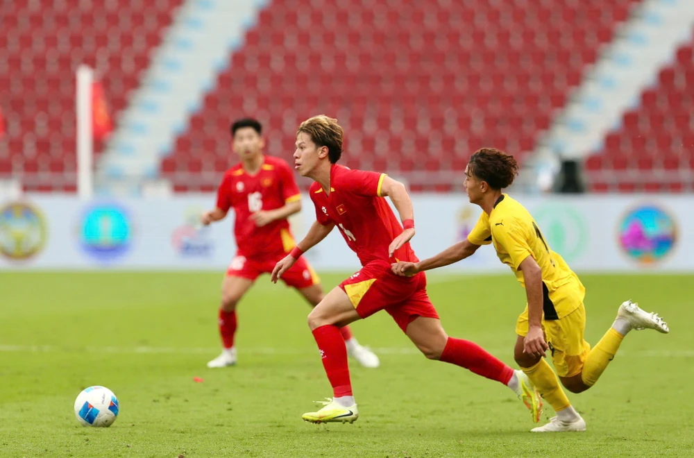 u-23-viet-nam-loai-1-cau-thu-cho-chuyen-tap-huan-qatar (1).jpg