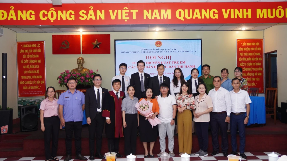 bạo-hành-trẻ-em (1).jpg