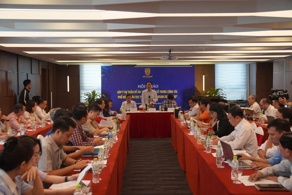 Quang cảnh hội thảo. Ảnh: TRẦN LINH Phổ biến giáo dục pháp luật