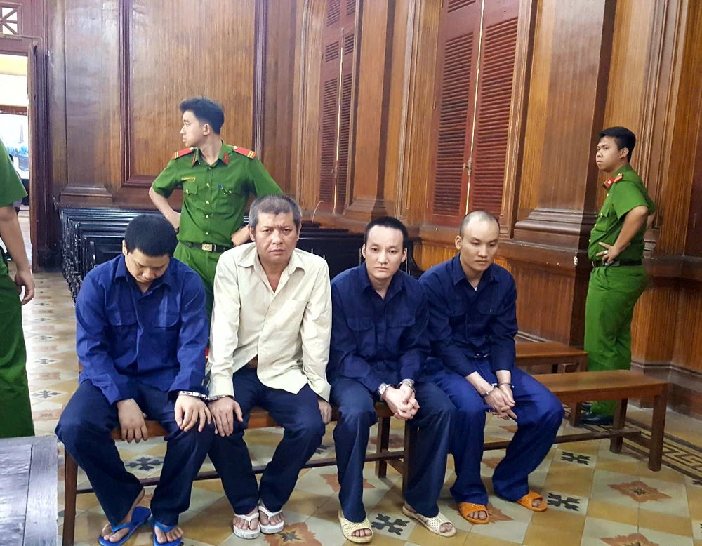 đánh nhầm người