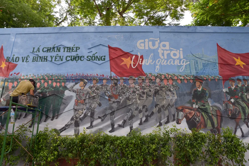 Khối diễu binh, tranh bích hoạ