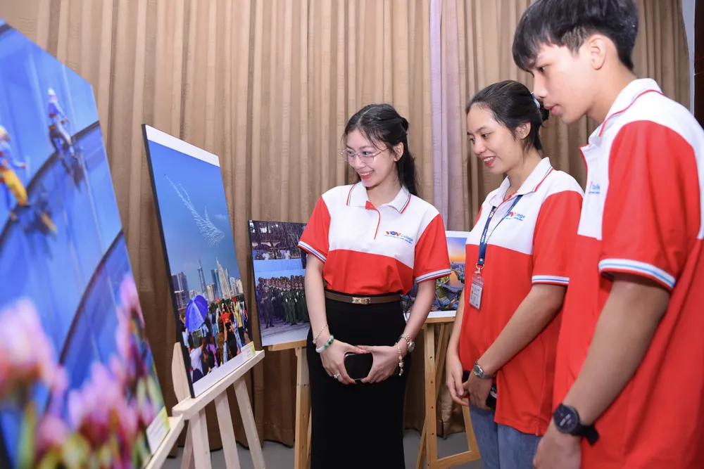 TP.HCM - Sắc màu mới, Sắc màu mới, Trao giải cuộc thi ảnh