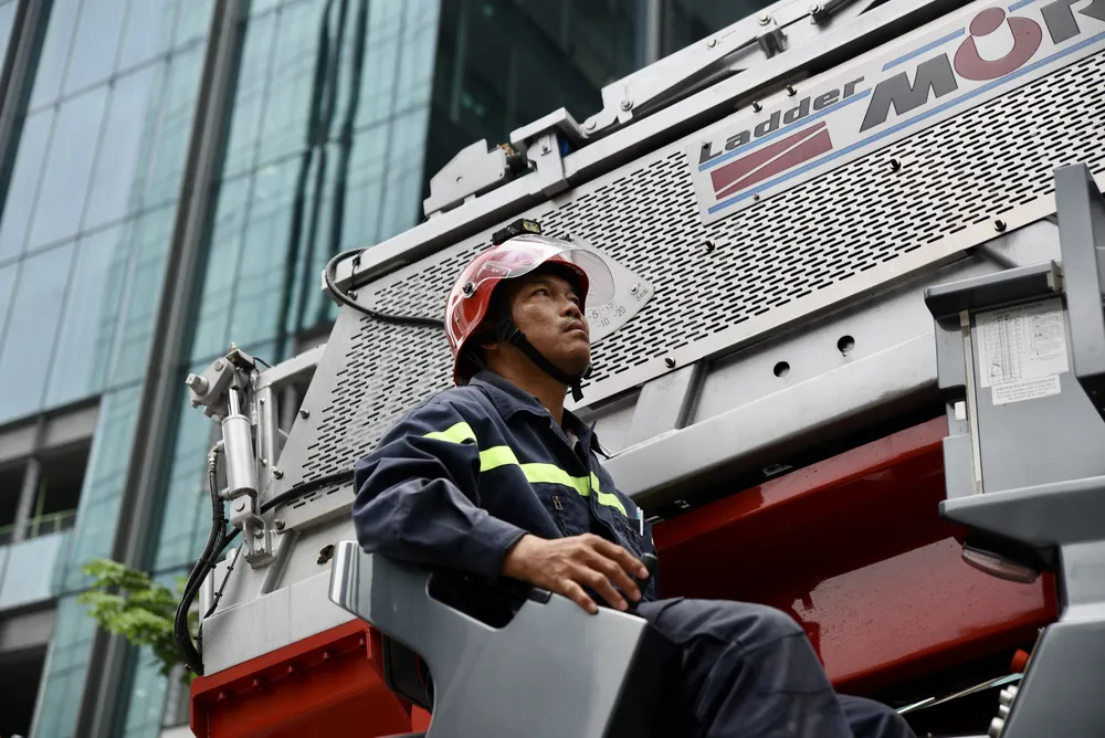 DSC_7038-TPHCM- diễn-tập-chữa-cháy-tòa-nhà-The-Nexus .jpg