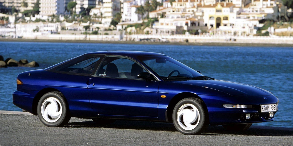 Ford Probe là một ứng cử viên xứng đáng trong thị trường xe thể thao. Ảnh: Hotcars